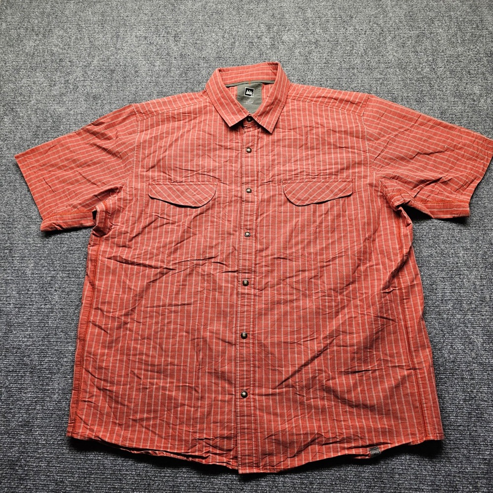 REI Mens XL Orange Striped Short Sleeve Button Up Snap Hiking Shirt RN37249